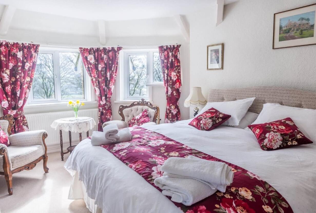 Knole Farm Bed & Breakfast Okehampton Bagian luar foto