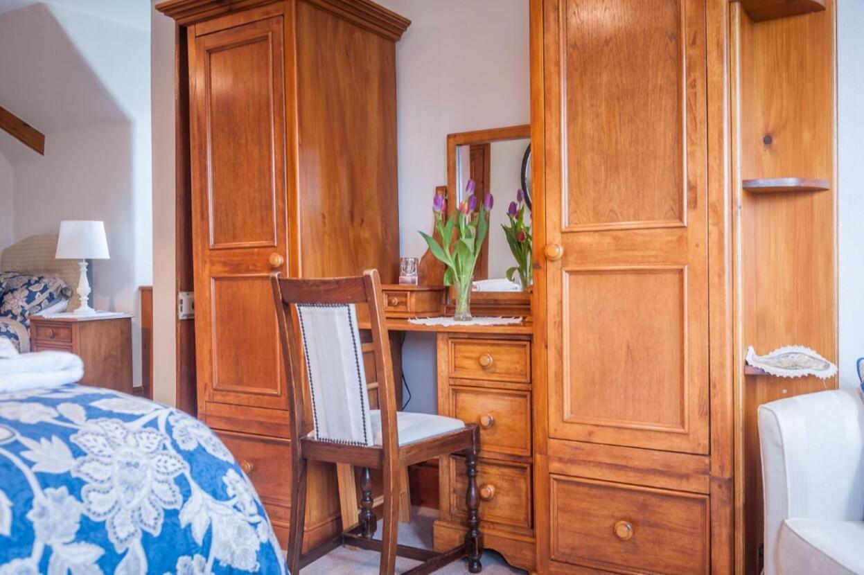 Knole Farm Bed & Breakfast Okehampton Bagian luar foto